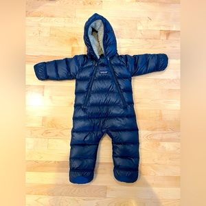 Patagonia hi-loft down baby bunting snowsuit
